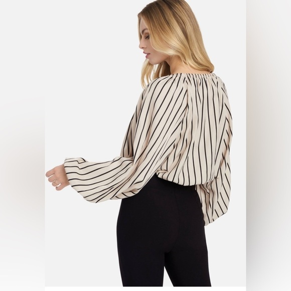 Bebe Twill Stripe Balloon Sleeve 2 Piece Bolero Set - Picture 4 of 14